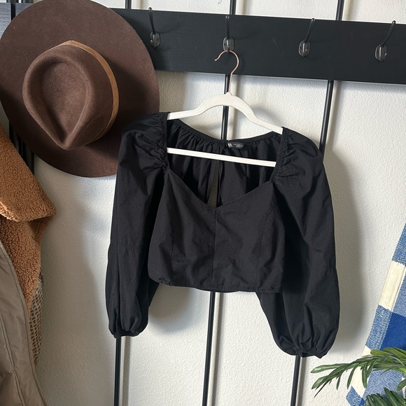 Zara Tops - Zara black cotton puff sleeve cropped ruched open back romantic blouse shirt top
